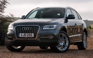 Audi Q5 2.0 TDI Quattro S-Line (8R) (UK) '2012 - 17